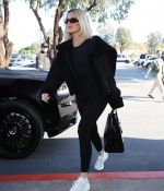 Access_Kardashian_09.jpg