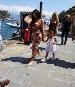 Access_Kardashian_007.jpg