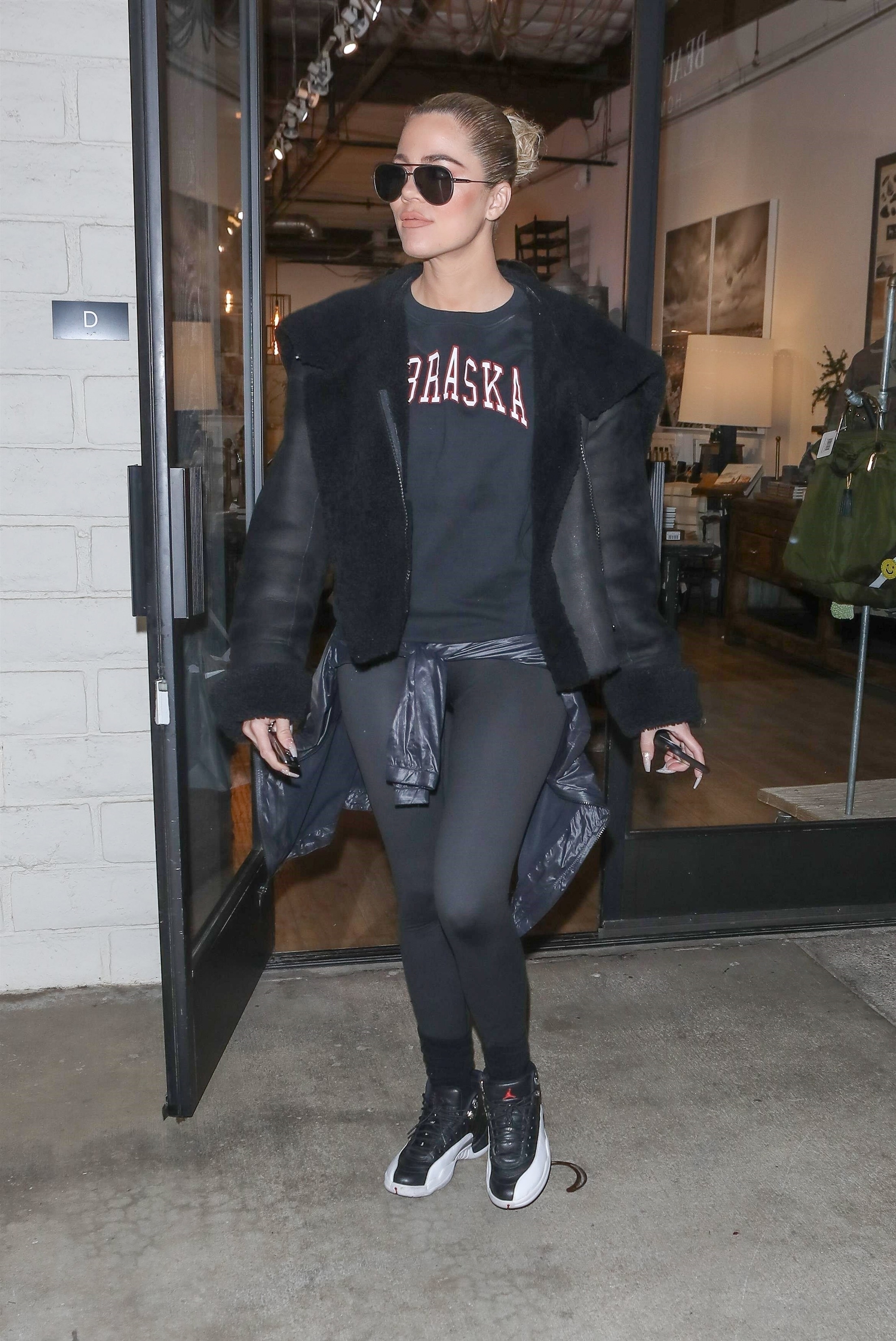 Access_Kardashian_04.jpg