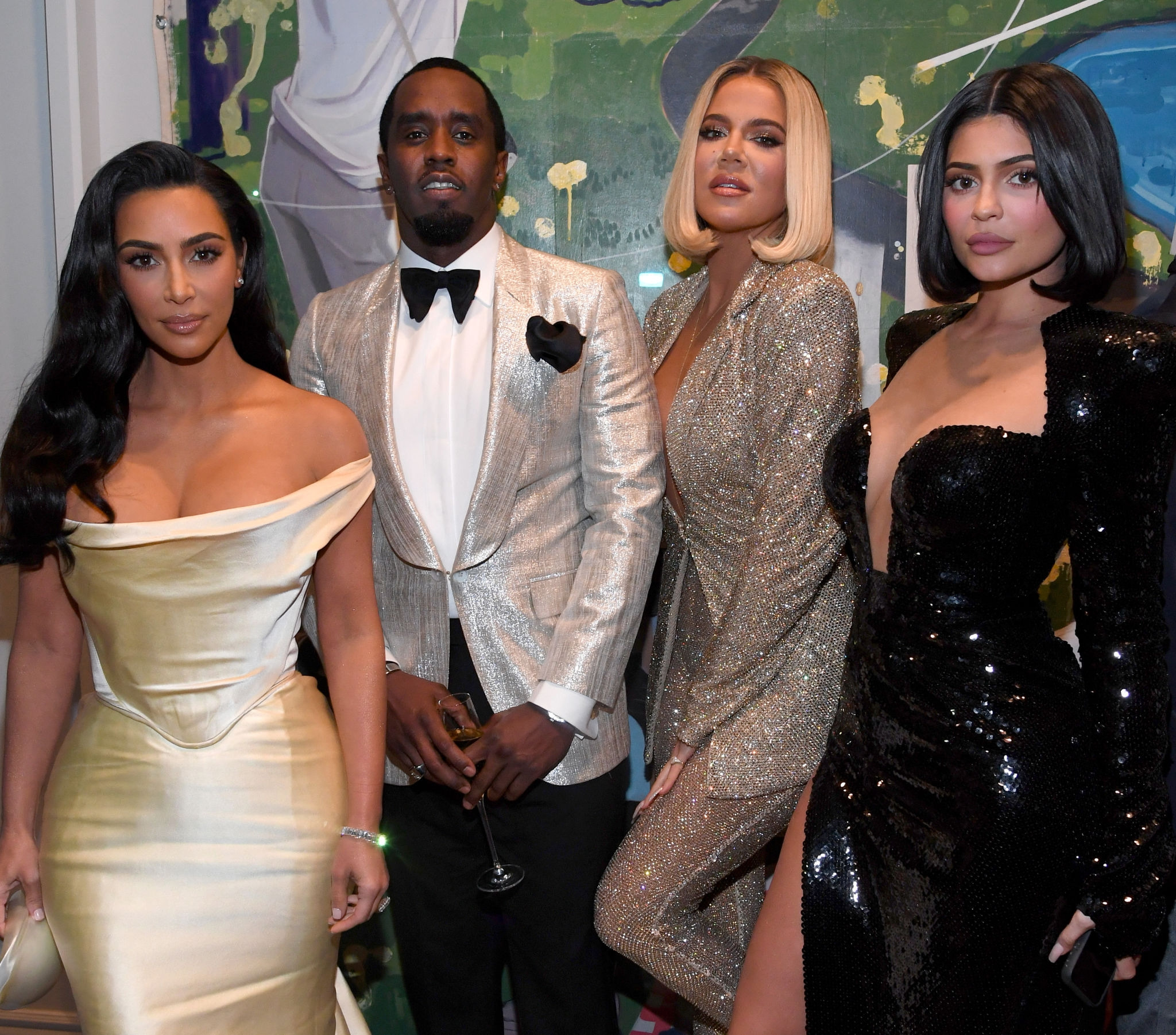 Access_Kardashian_05.jpg