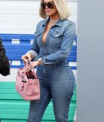 Access_Kardashian_02.jpg