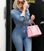 Access_Kardashian_04.jpg