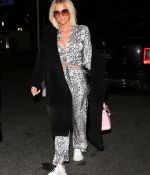 Access_Kardashian_09.jpg