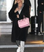 Access_Kardashian_01.jpg