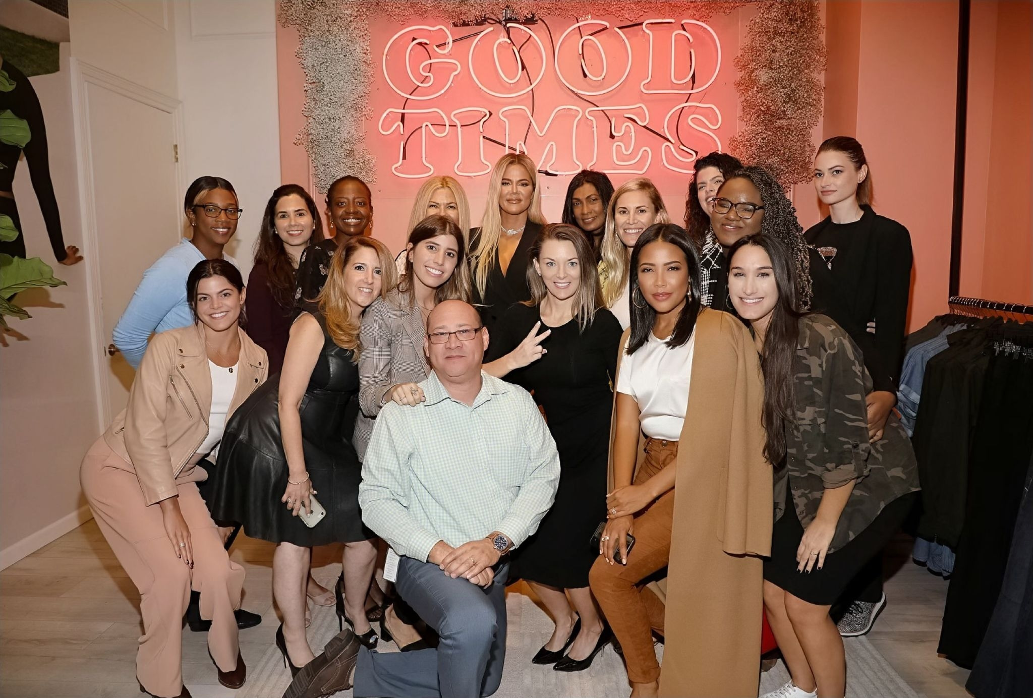 Access_Kardashian_007.jpg