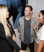 Access_Kardashian_012.jpg