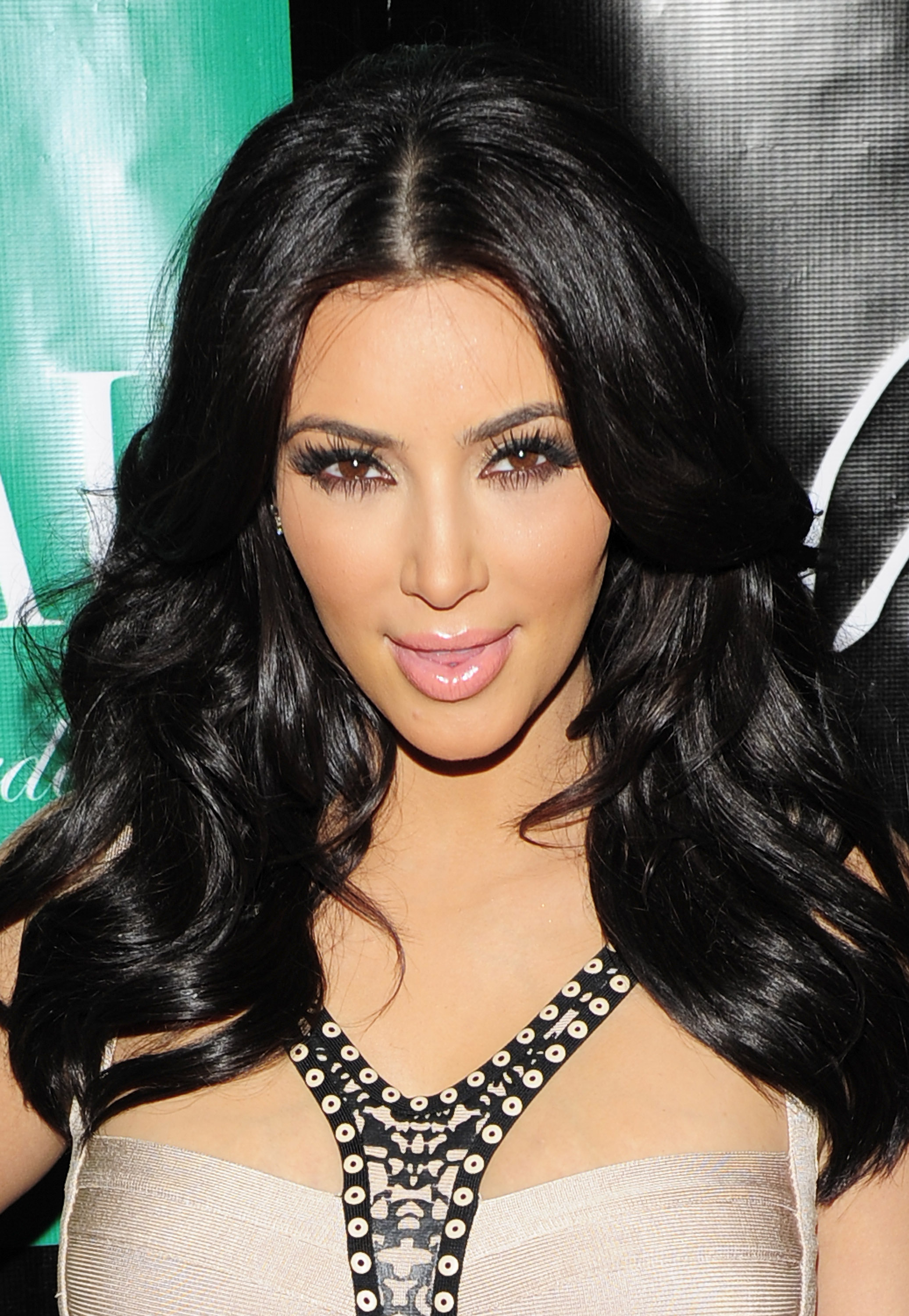 Access_Kardashian_07.jpg