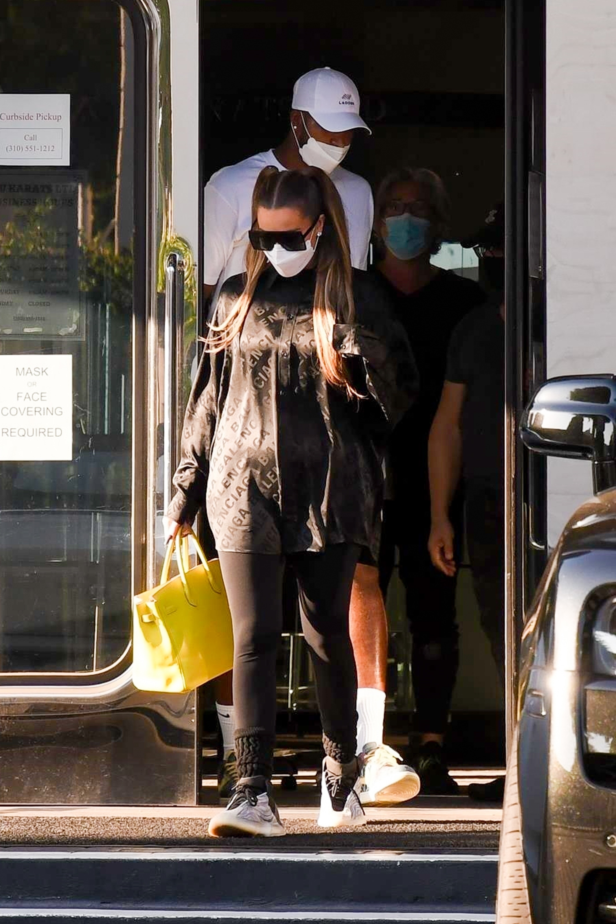 Access_Kardashian_06.jpg