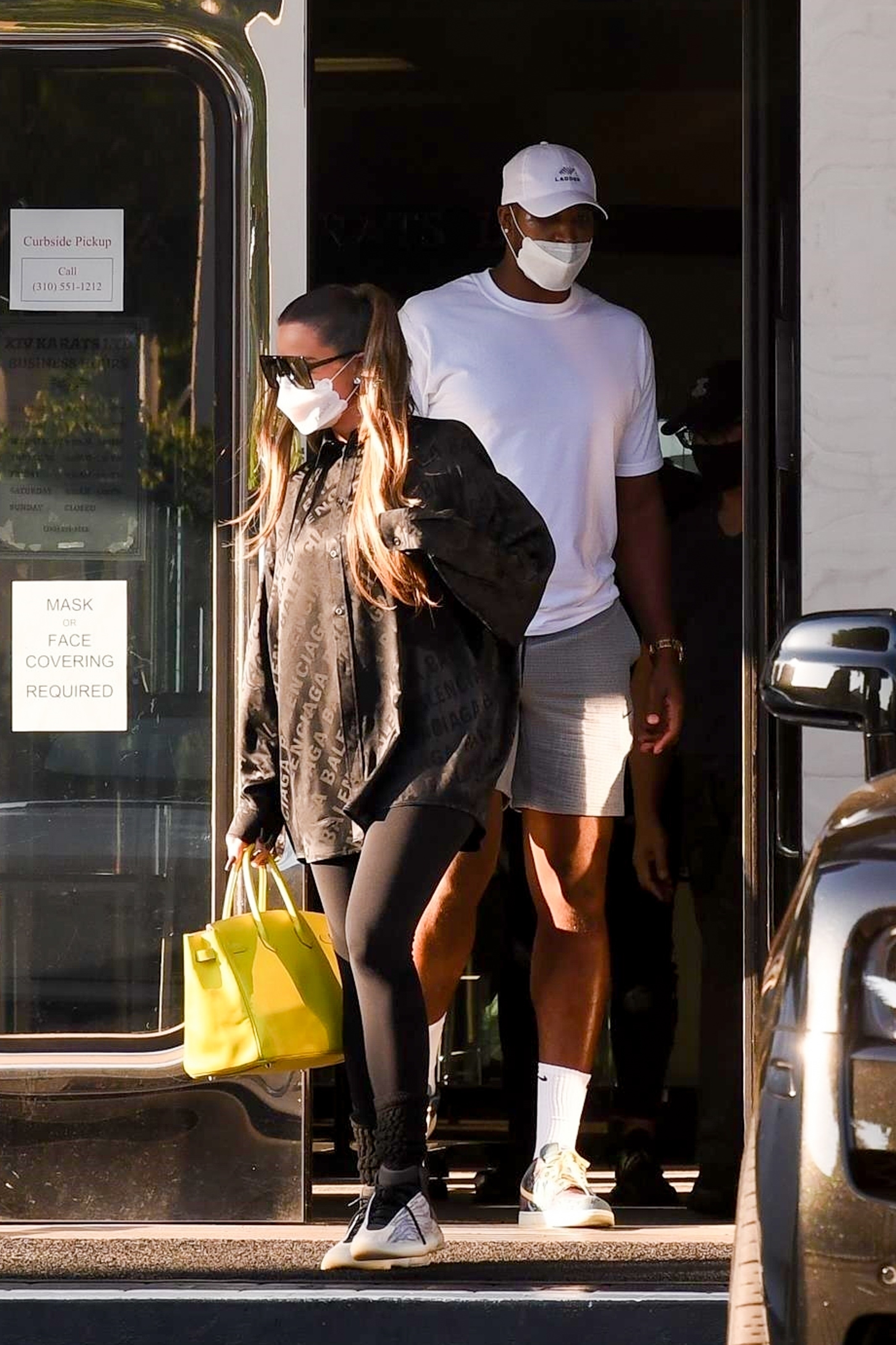Access_Kardashian_09.jpg