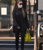 Access_Kardashian_02.jpg