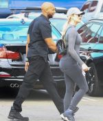 Access_Kardashian_010.jpg