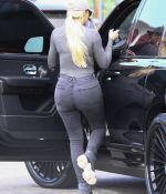 Access_Kardashian_07.jpg