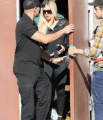 Access_Kardashian_05.jpg