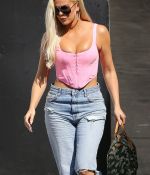 Access_Kardashian_07.jpg