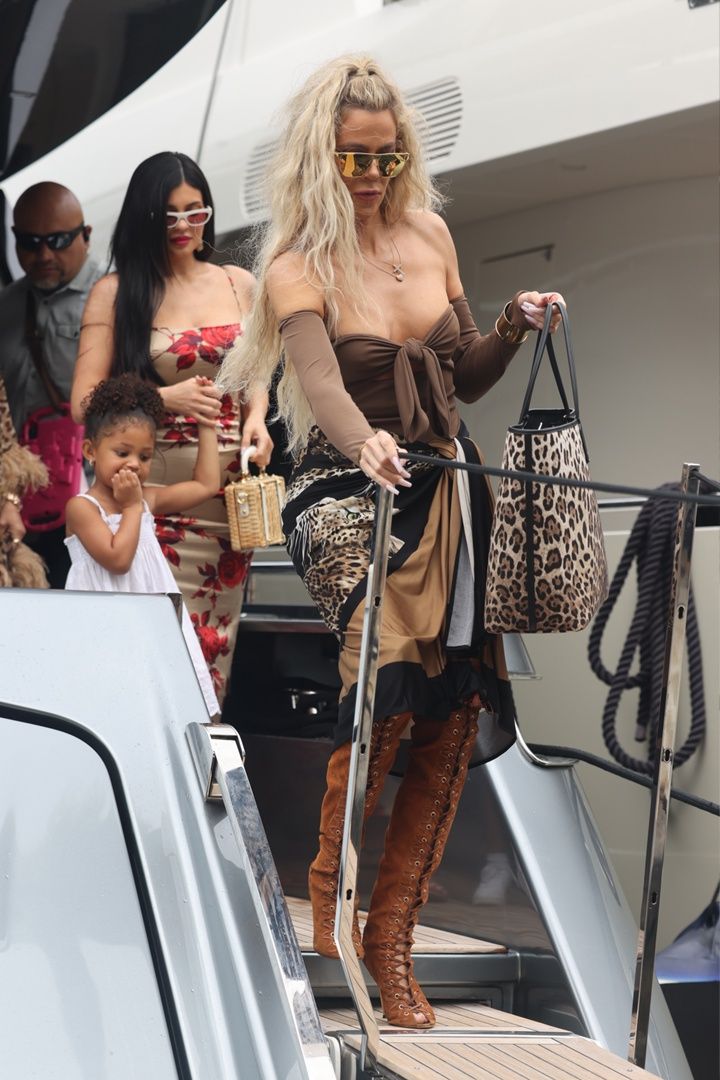 Access_Kardashian_008.jpg