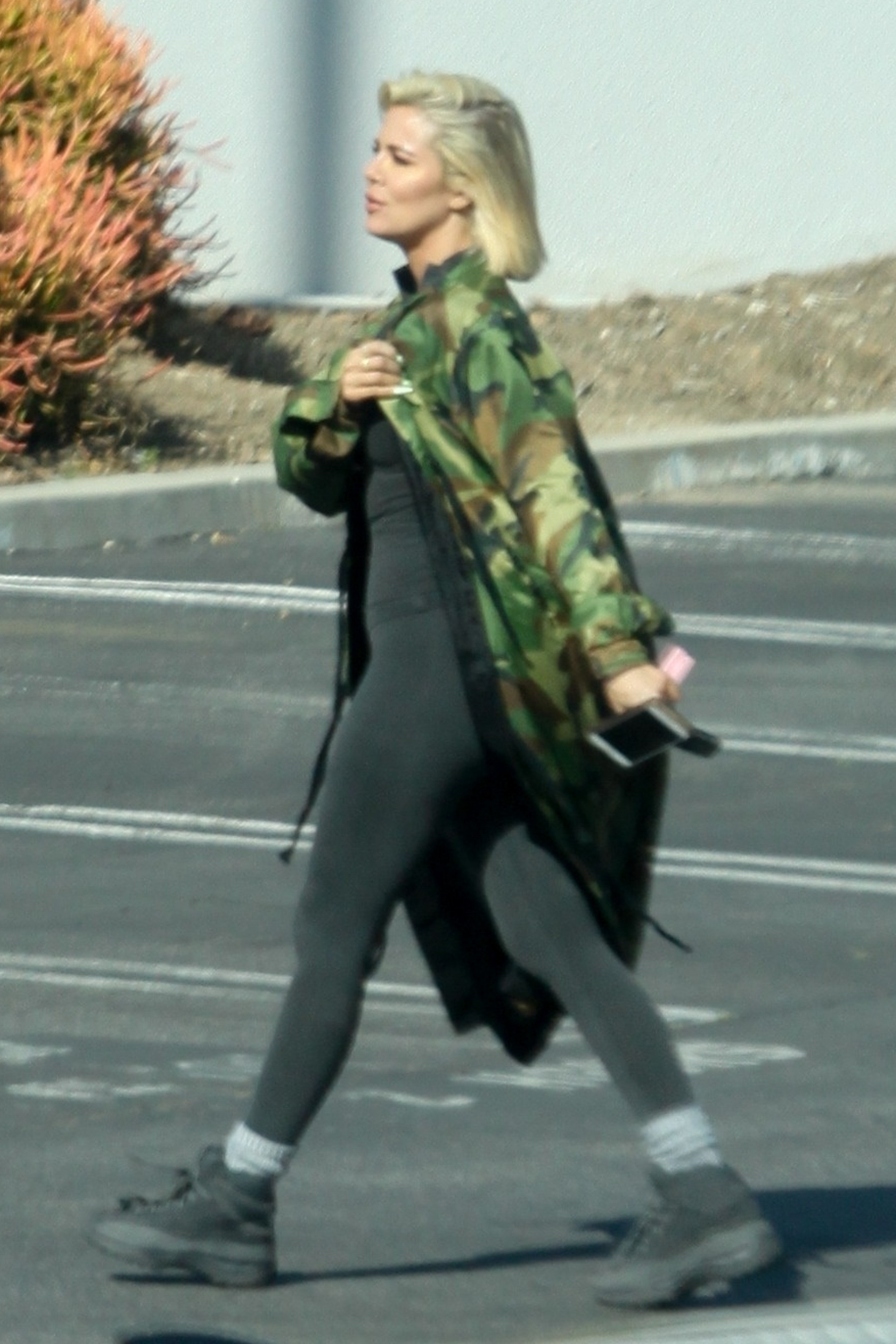 Access_Kardashian_05.jpg
