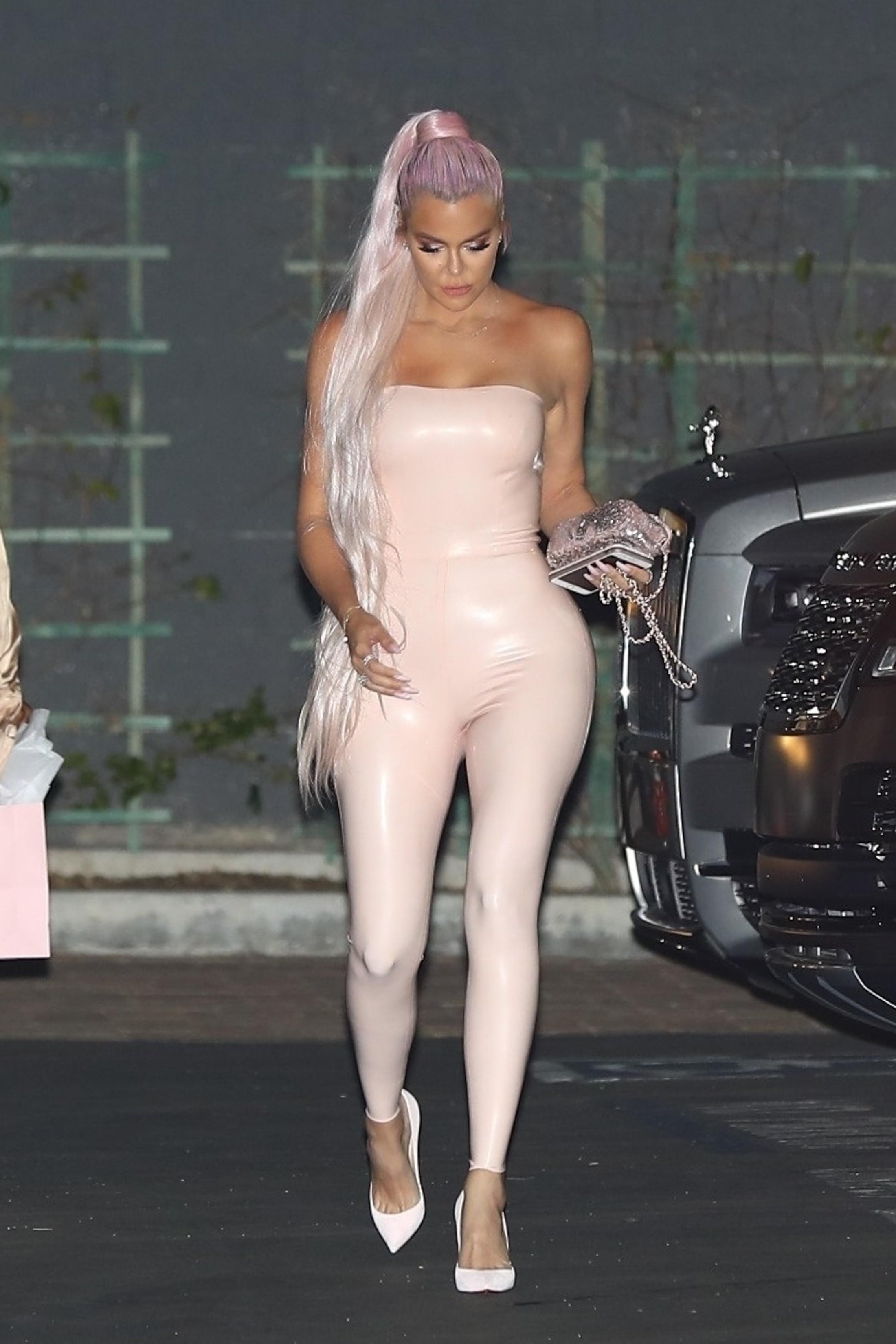 Access_Kardashian_02.jpg