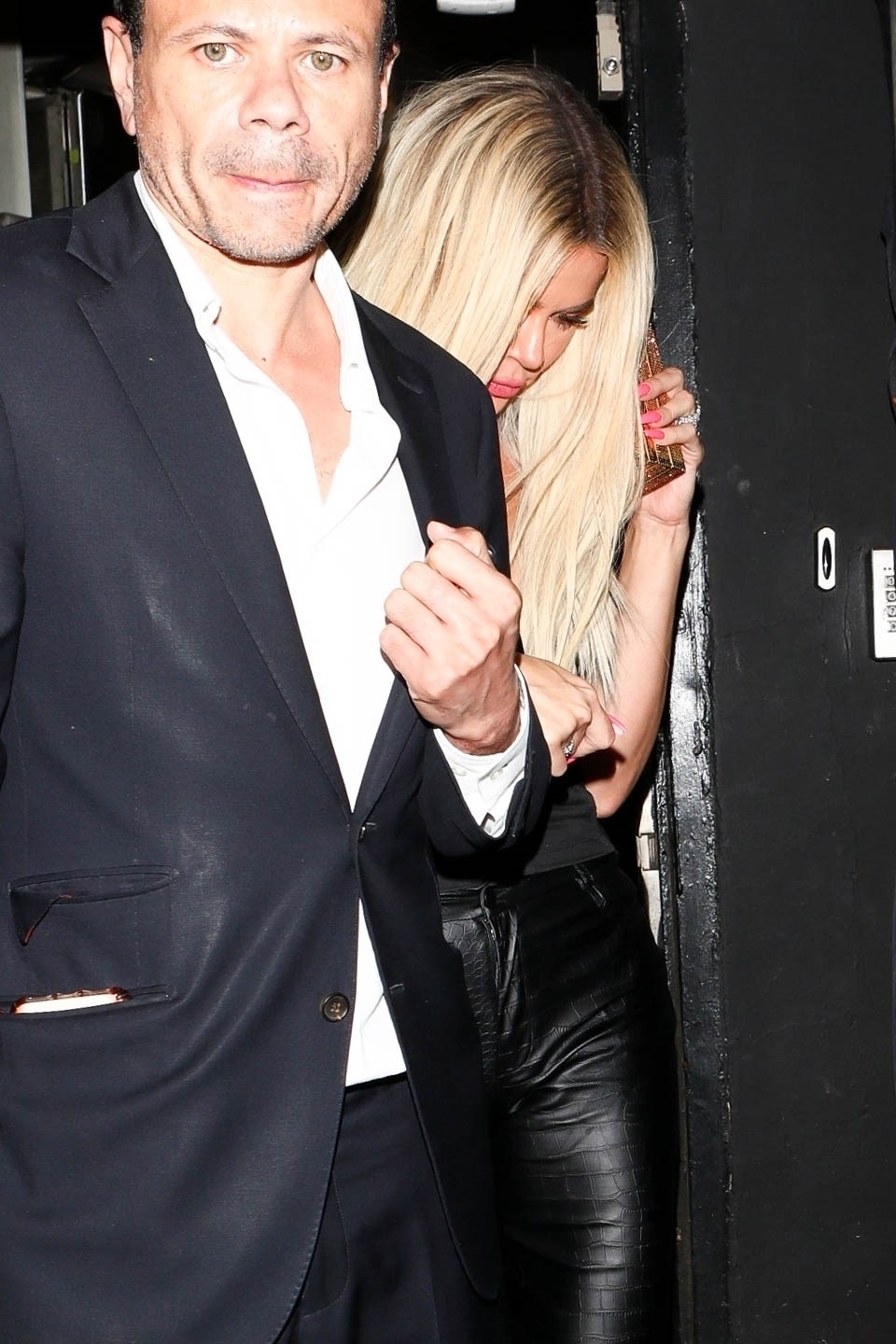 Access_Kardashian_07.jpg
