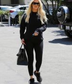 Access_Kardashian_010.jpg