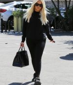 Access_Kardashian_012.jpg