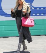 Access_Kardashian_015.jpg
