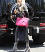Access_Kardashian_017.jpg