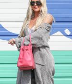 Access_Kardashian_01.jpg
