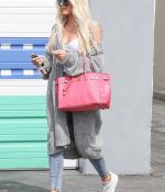 Access_Kardashian_07.jpg