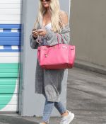 Access_Kardashian_09.jpg