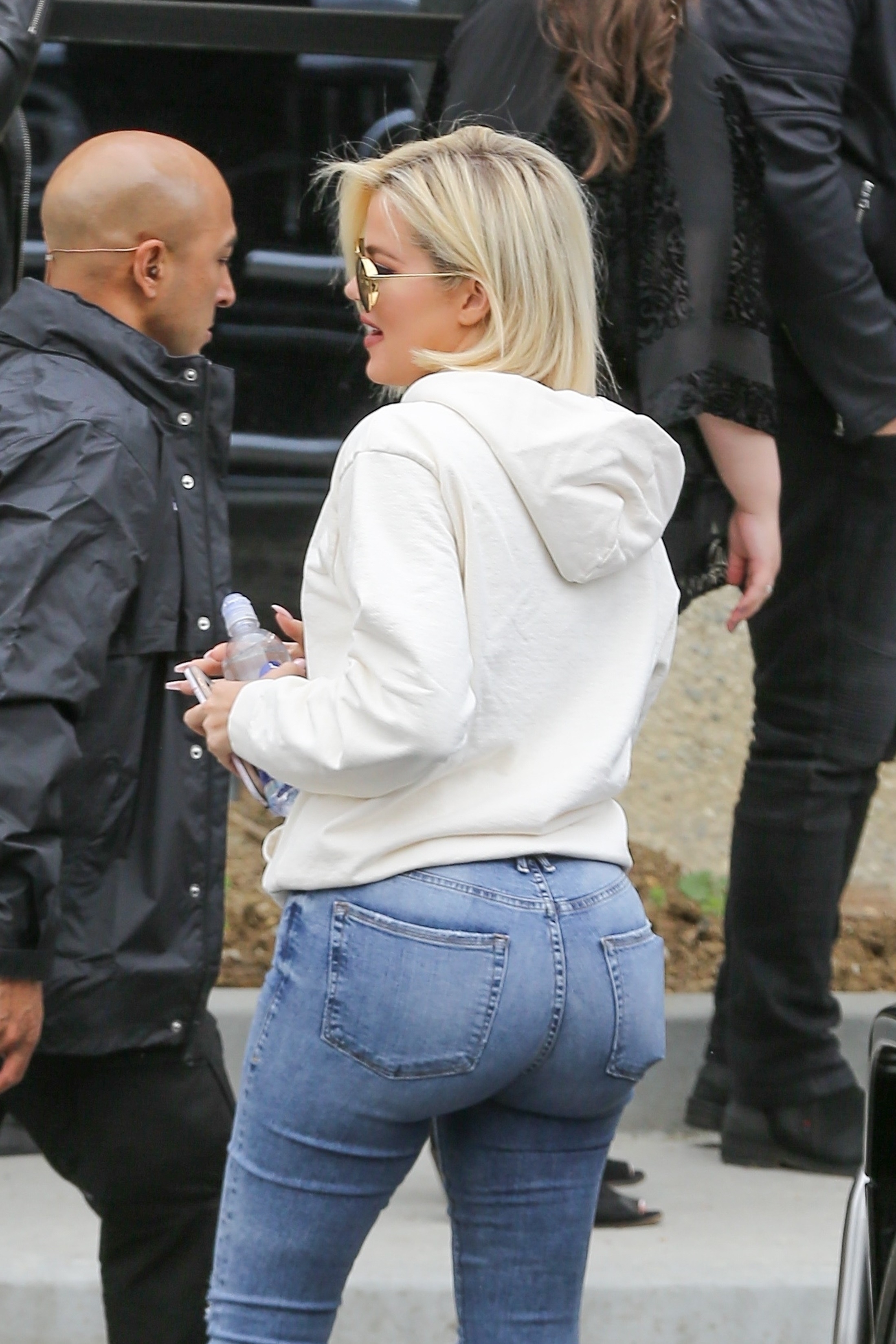 Access_Kardashian_02.jpg