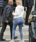 Access_Kardashian_011.jpg