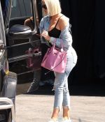 Access_Kardashian_013.jpg