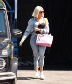 Access_Kardashian_023.jpg