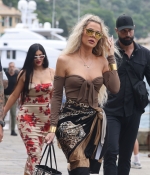 Access_Kardashian_005.jpg