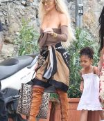 Access_Kardashian_18.jpg
