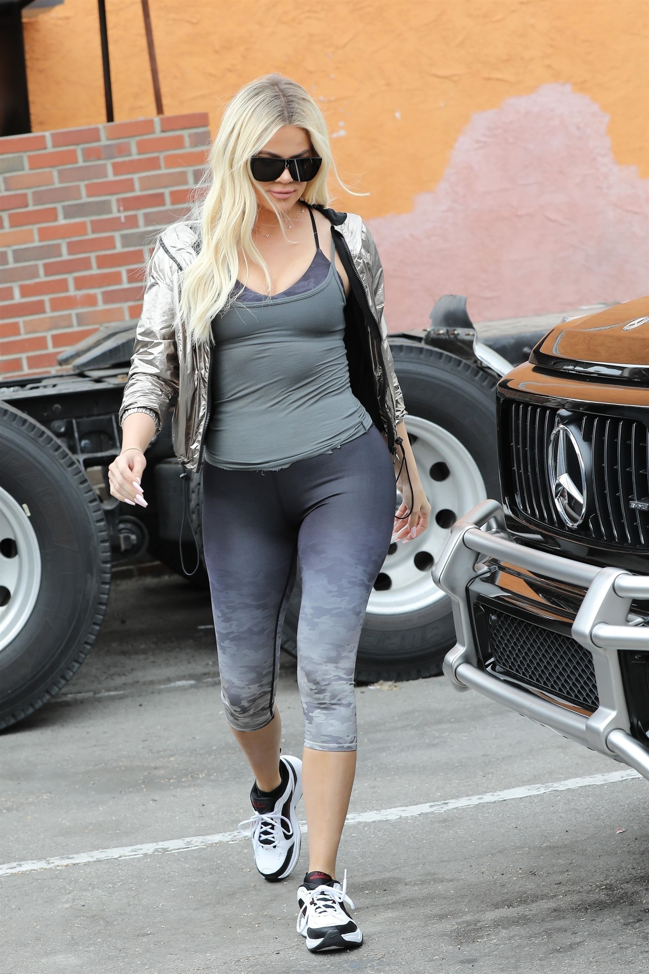 Access_Kardashian_08.jpg