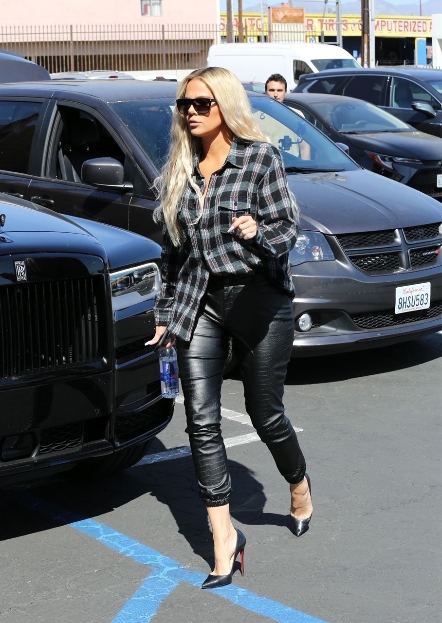 Access_Kardashian_010.jpg
