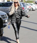 Access_Kardashian_04.jpg