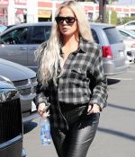 Access_Kardashian_07.jpg