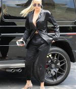 Access_Kardashian_0102.jpg