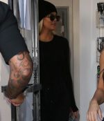 Access_Kardashian_02.jpg