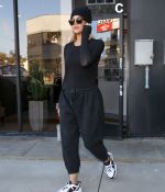 Access_Kardashian_06.jpg