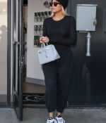 Access_Kardashian_07.jpg