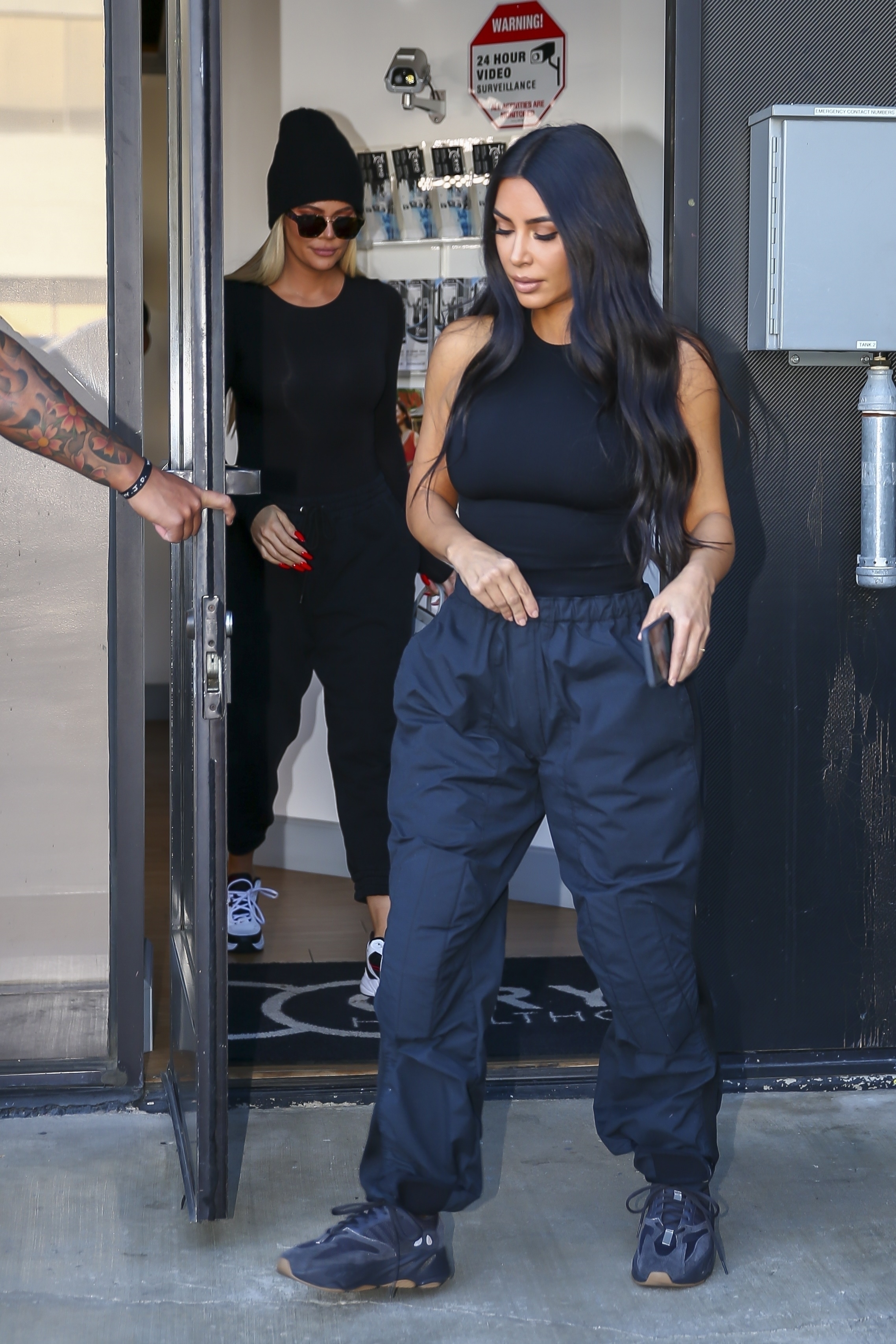 Access_Kardashian_05.jpg