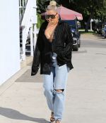 Access_Kardashian_023.jpg