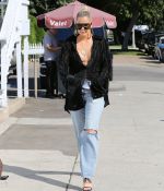 Access_Kardashian_042.jpg
