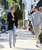 Access_Kardashian_015.jpg