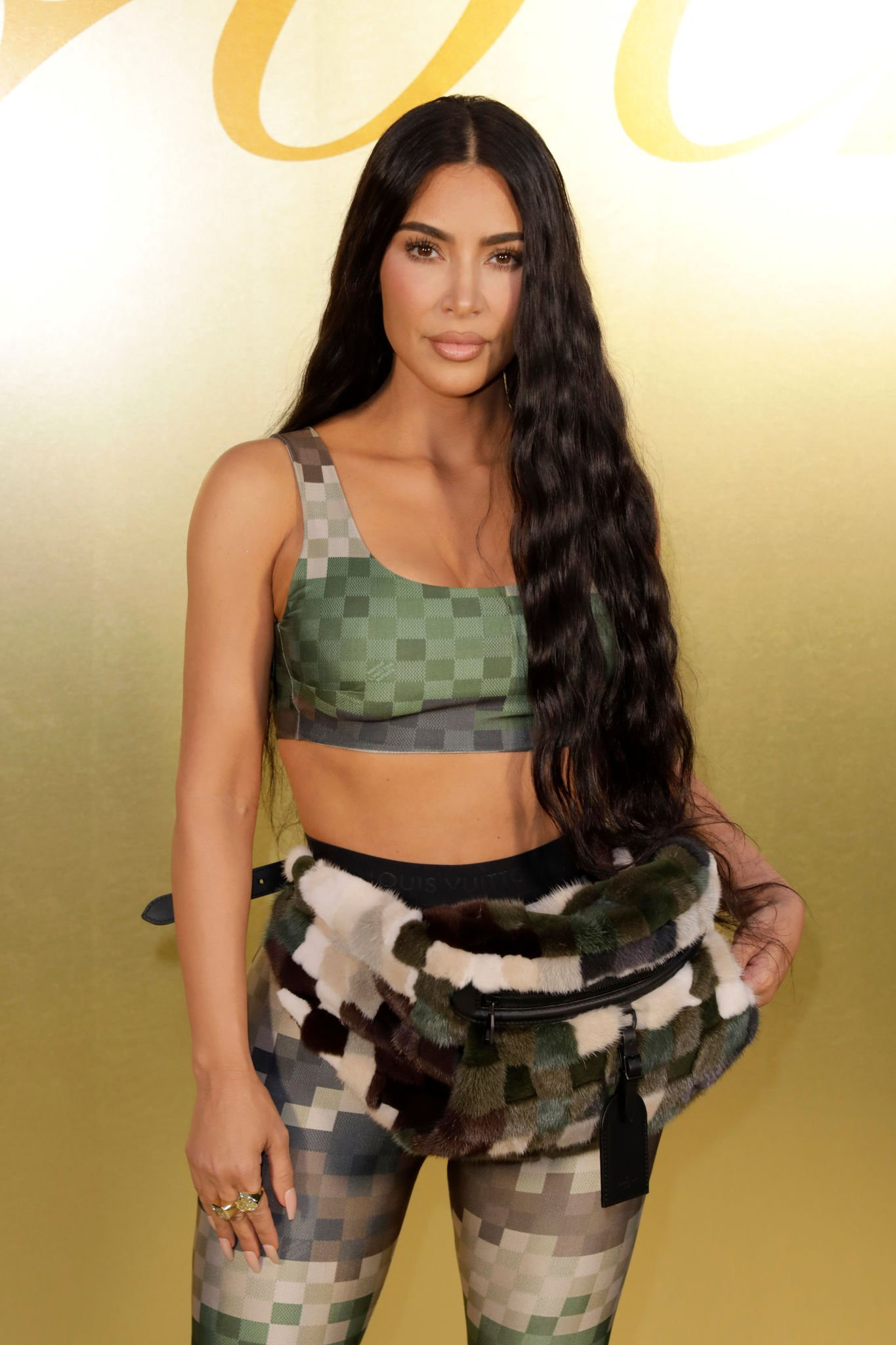 Access_Kardashian_02.jpg