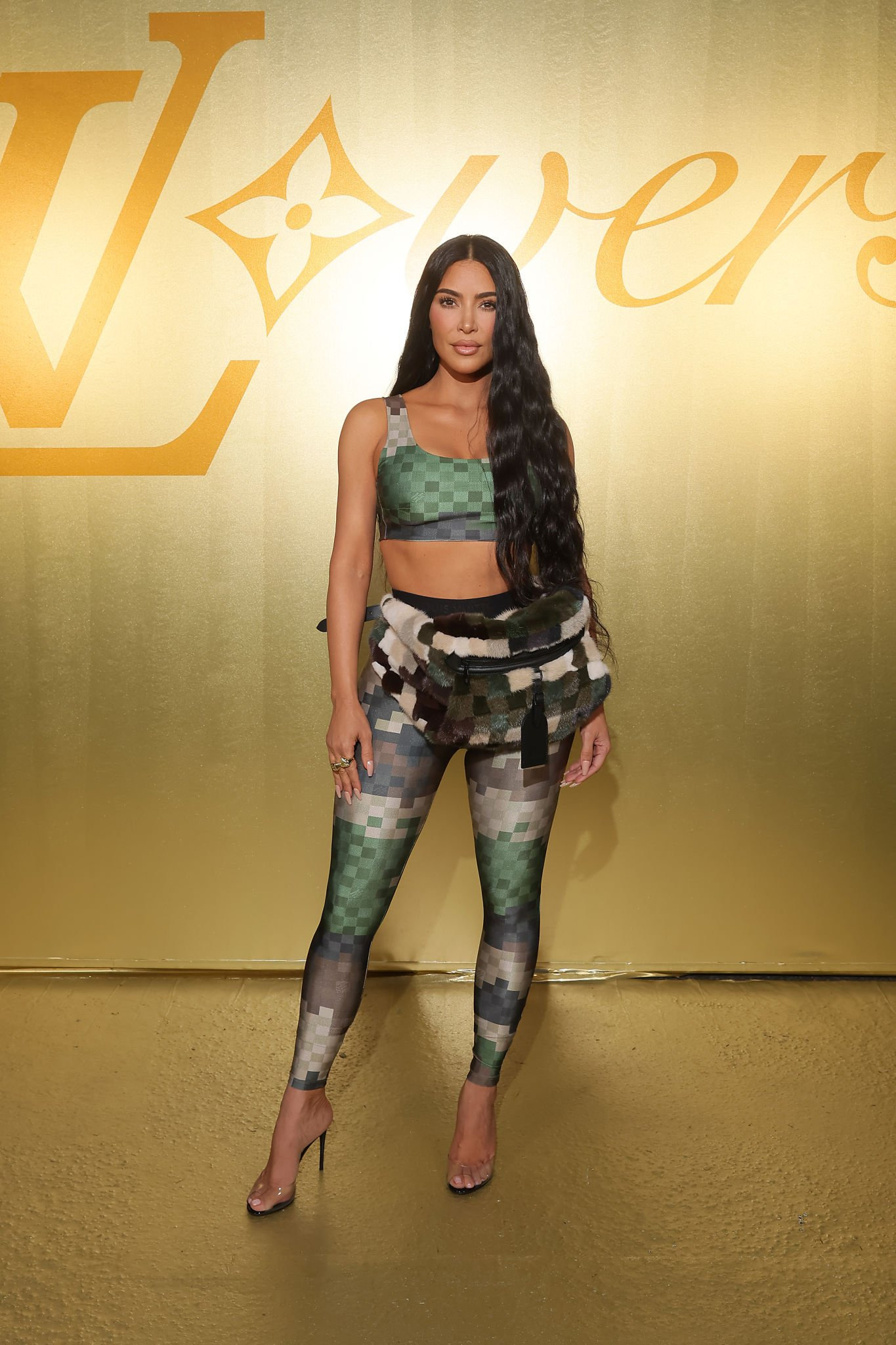 Access_Kardashian_03.jpg