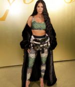 Access_Kardashian_01.jpg